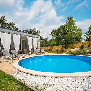 holiday-home-ofelia.in-istria.net/