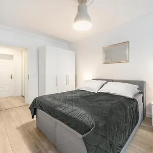 Appartement The Lachmann Vh, 2br One Living Up To 7 People, Berlin
